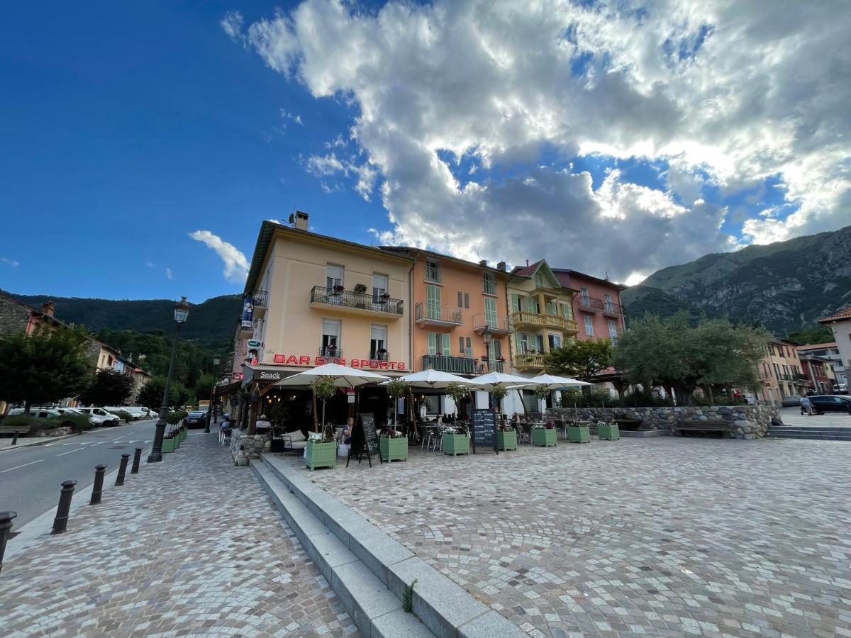 Ostan Hôtel Roquebilliere Exterior foto
